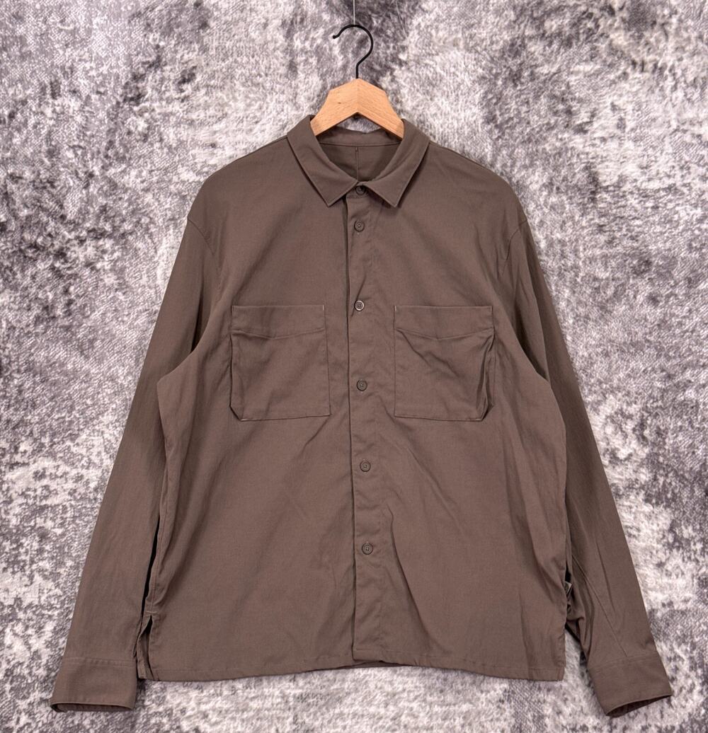 Lululemon Relaxed Fit Button Up Shirt Large Mens Green Double Pocket Long Sleeve
